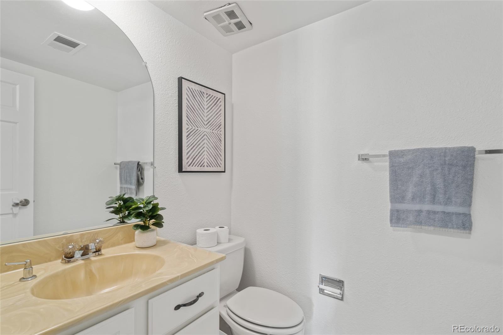 MLS Image #25 for 1590 s macon street,aurora, Colorado