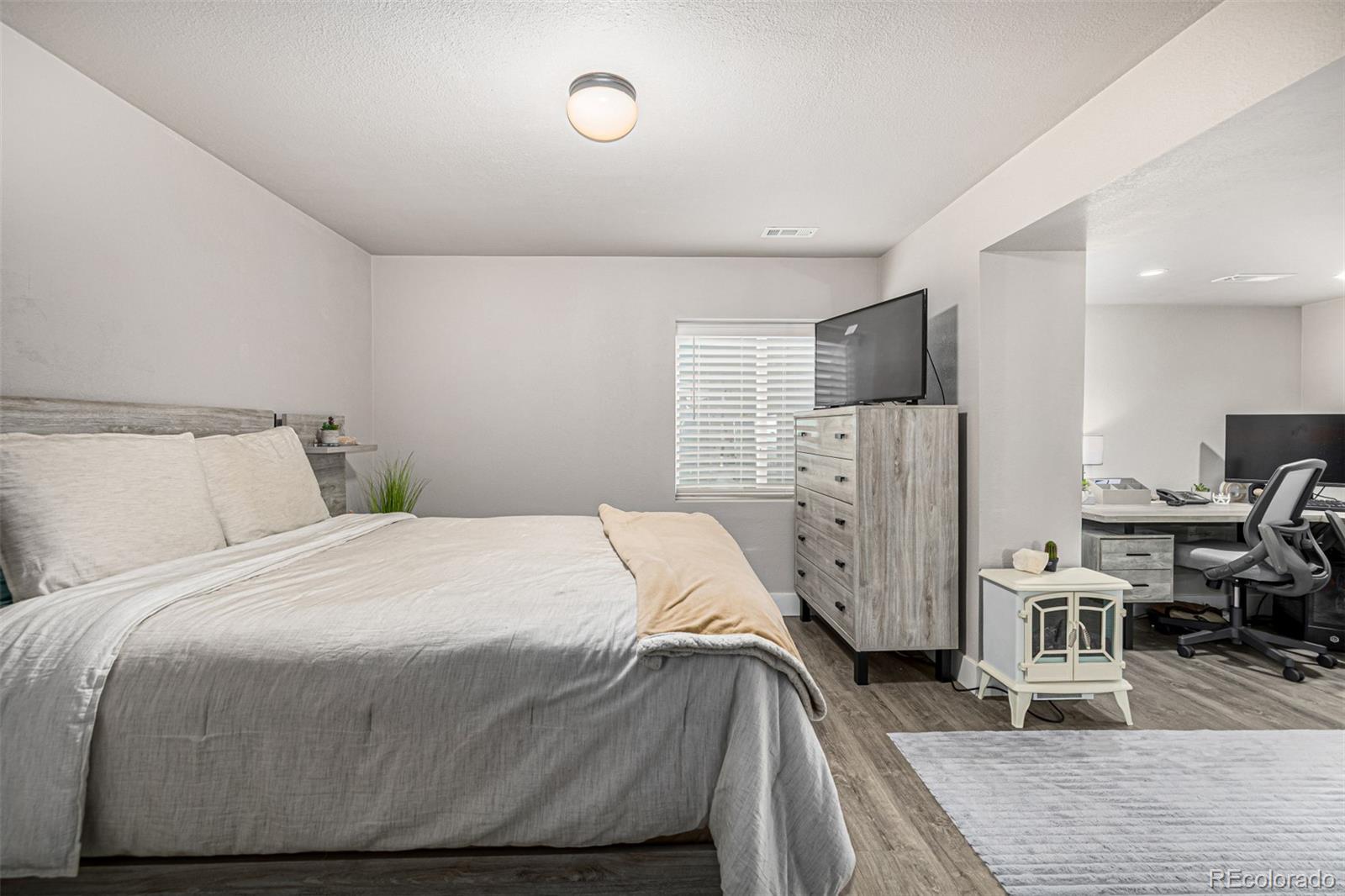 MLS Image #39 for 1997  cayman drive,windsor, Colorado