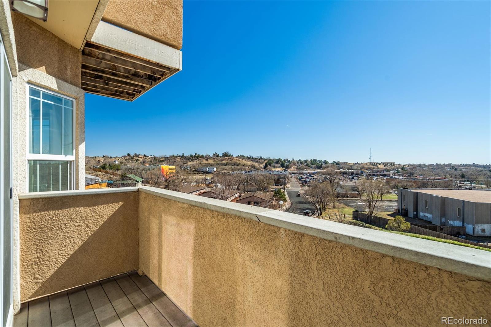 MLS Image #7 for 1447  madison ridge heights,colorado springs, Colorado
