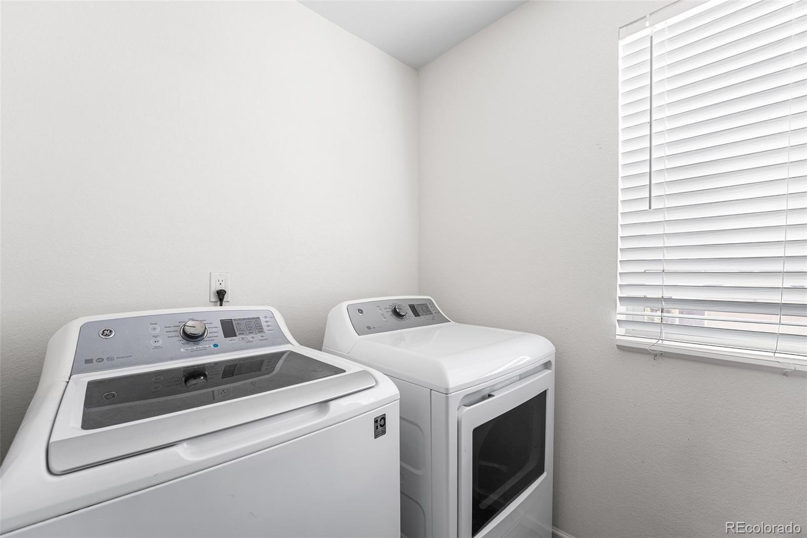 MLS Image #32 for 4405  walden court,denver, Colorado