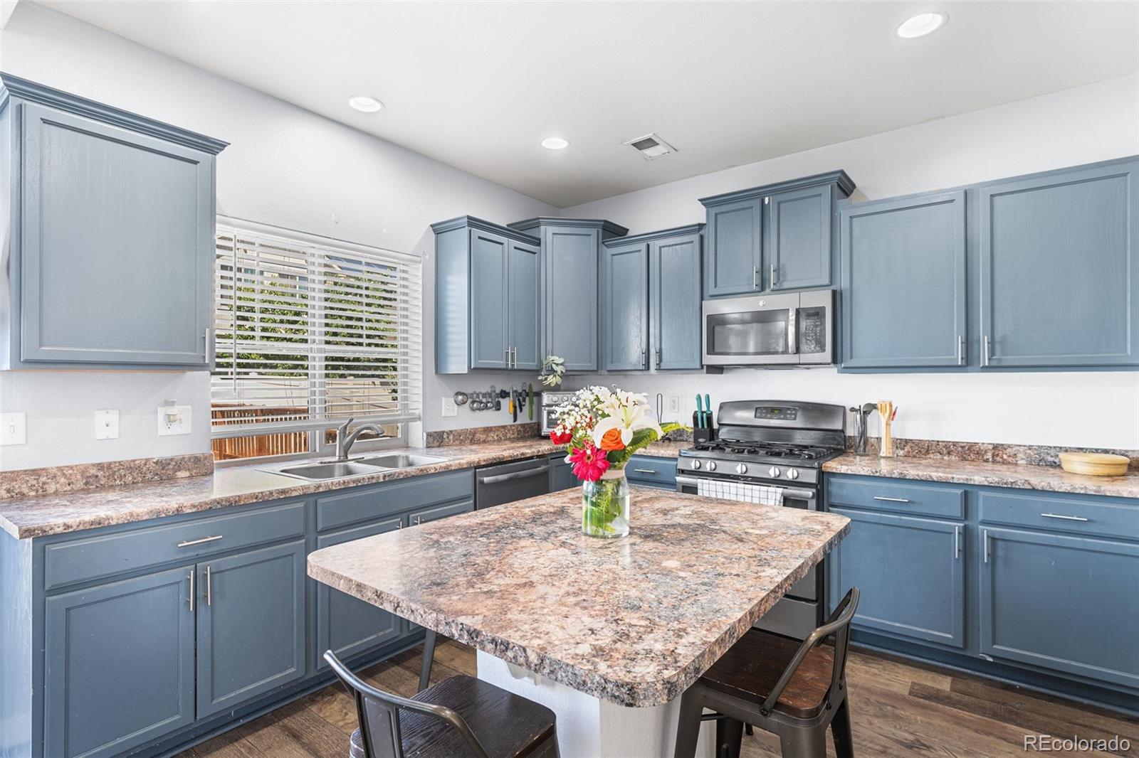 MLS Image #4 for 4405  walden court,denver, Colorado