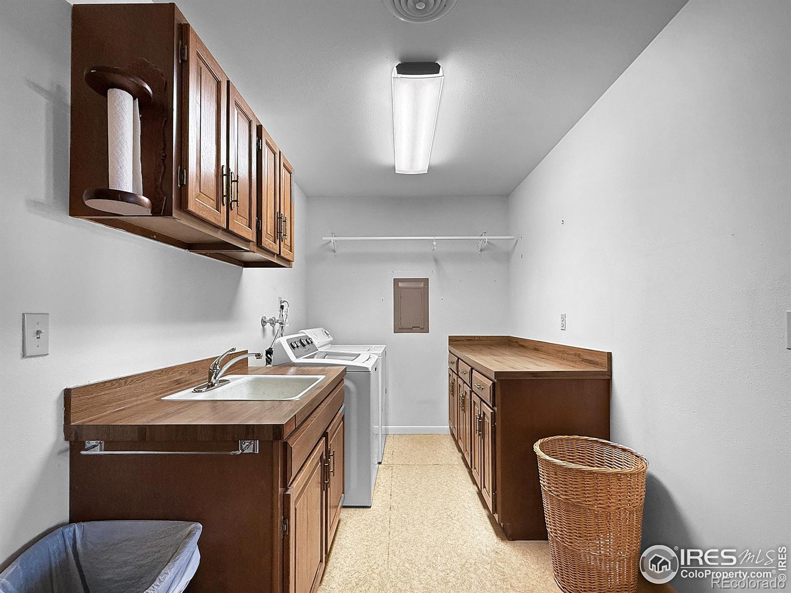 MLS Image #23 for 915  holly drive,sterling, Colorado