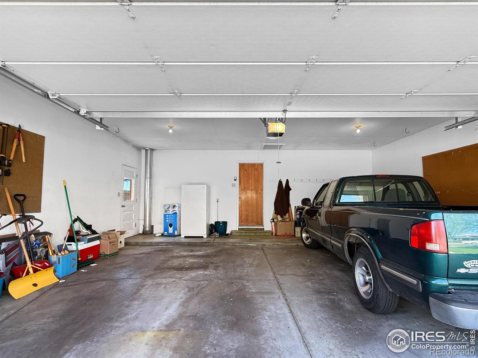 MLS Image #32 for 915  holly drive,sterling, Colorado