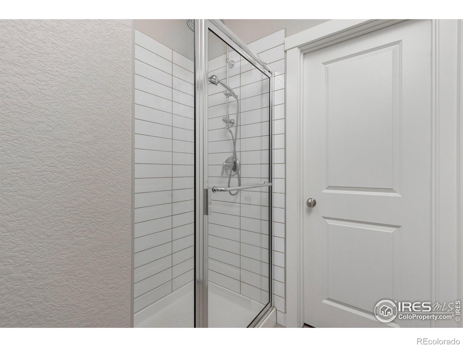 MLS Image #12 for 4115 n park drive,loveland, Colorado