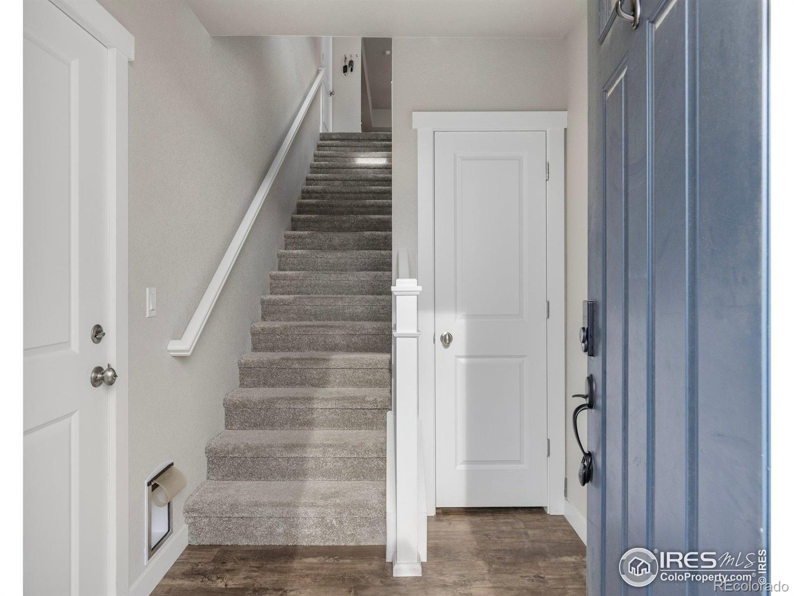 MLS Image #3 for 4115 n park drive,loveland, Colorado