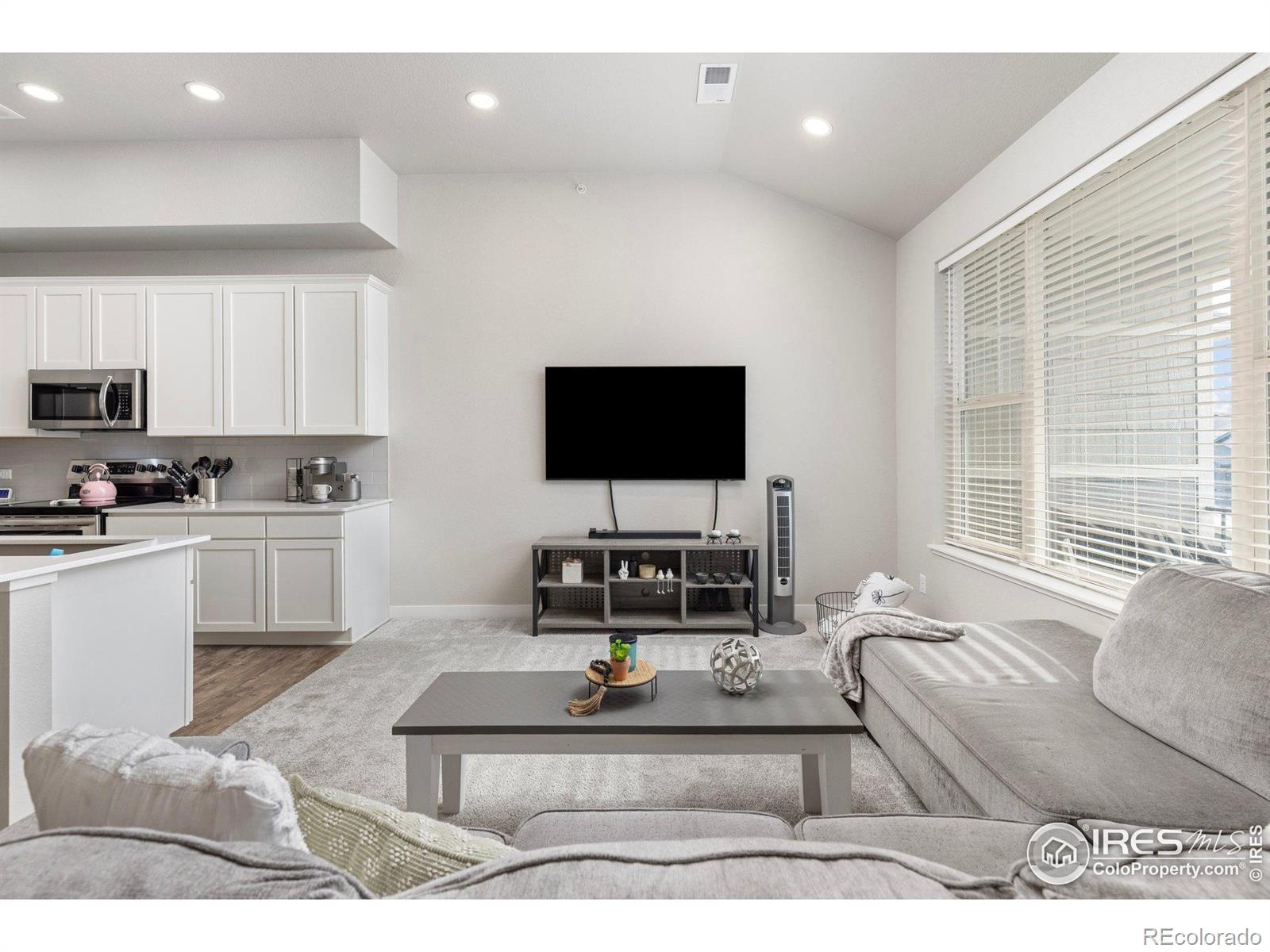 MLS Image #4 for 4115 n park drive,loveland, Colorado