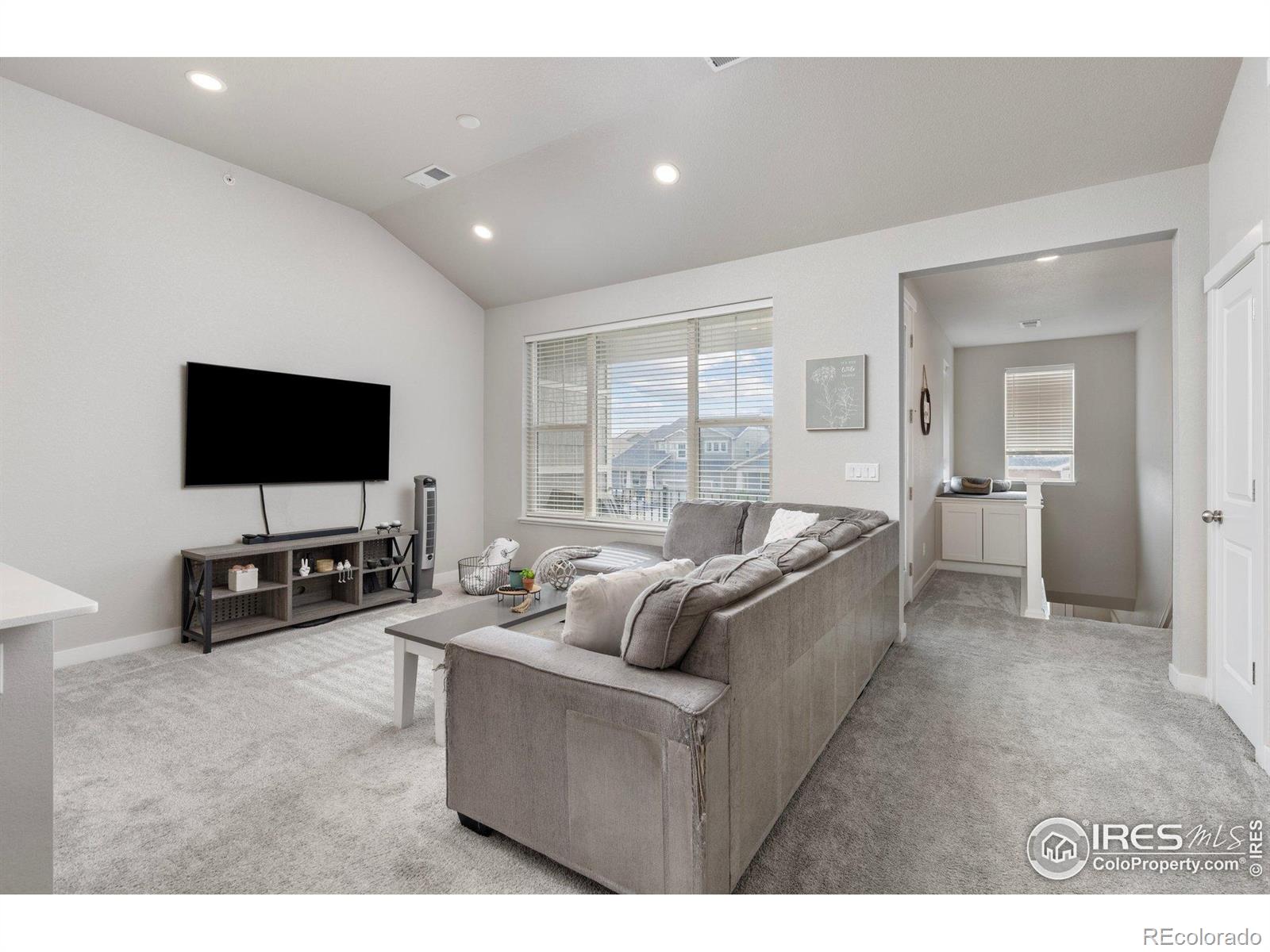 MLS Image #5 for 4115 n park drive,loveland, Colorado