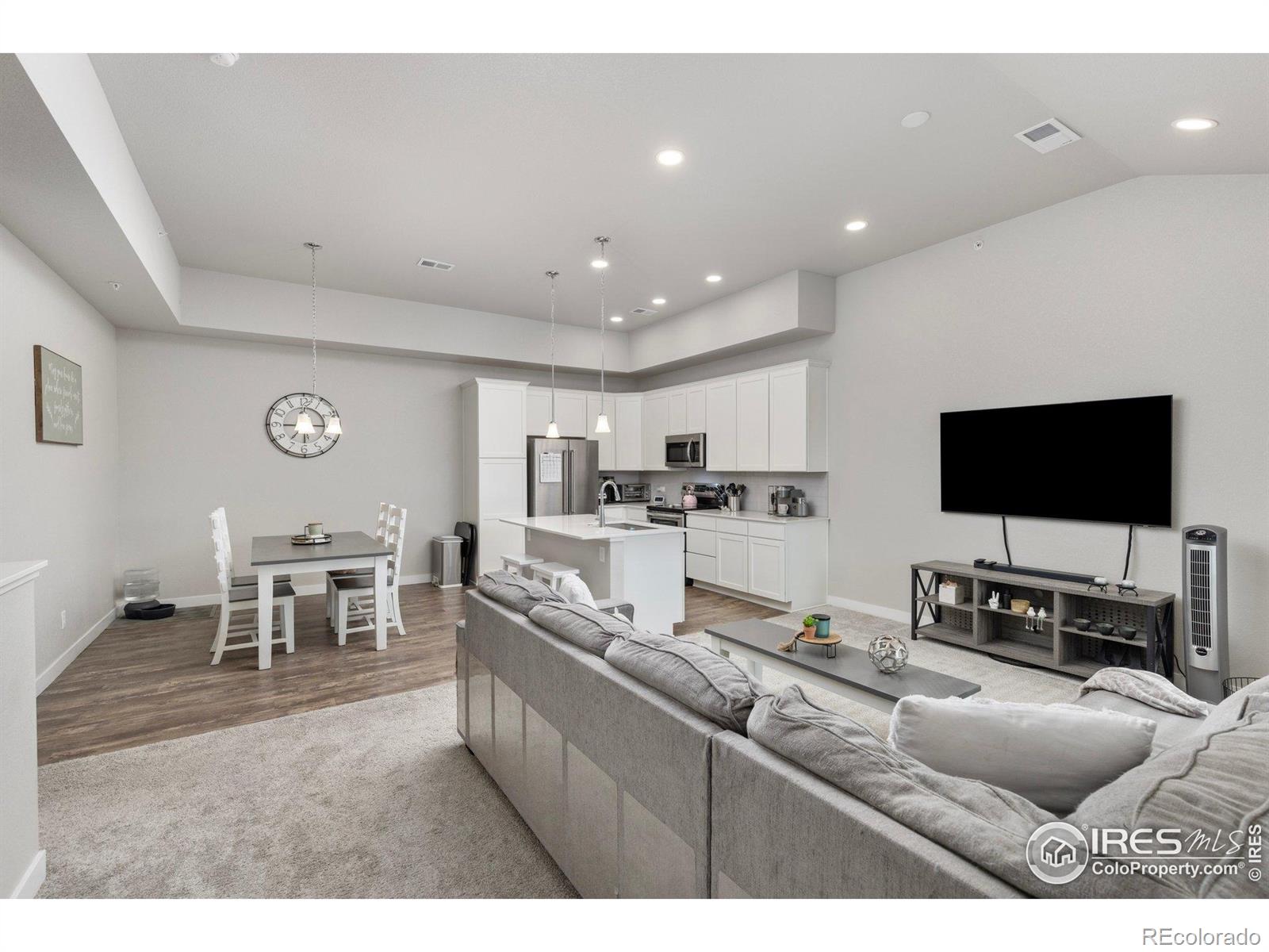 MLS Image #7 for 4115 n park drive,loveland, Colorado