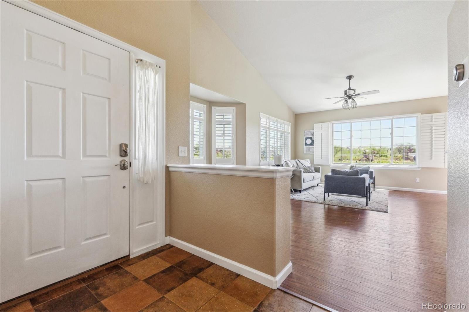 MLS Image #2 for 22455 e plymouth circle,aurora, Colorado