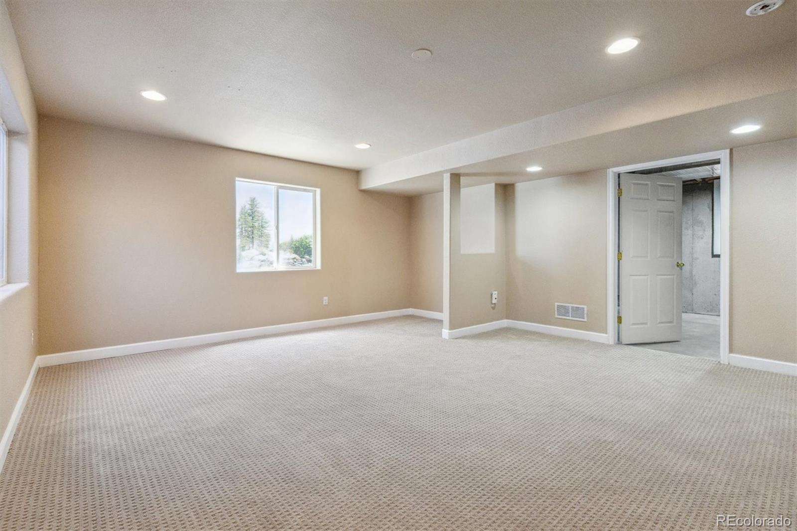 MLS Image #20 for 22455 e plymouth circle,aurora, Colorado