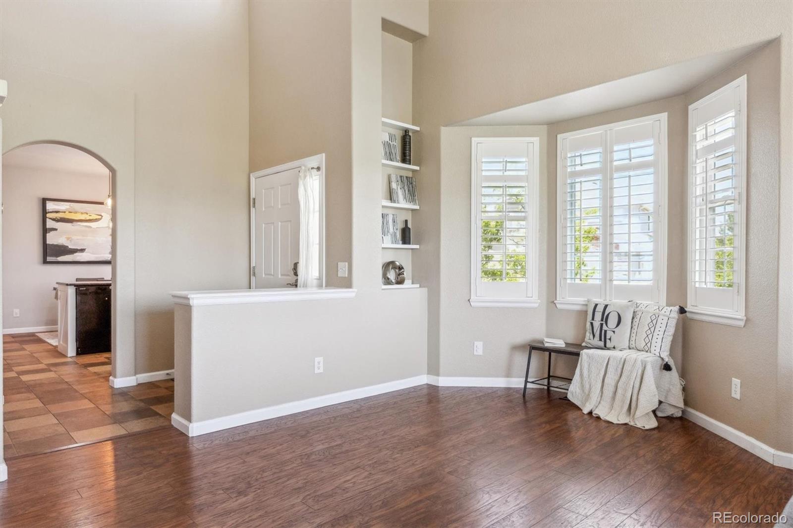 MLS Image #4 for 22455 e plymouth circle,aurora, Colorado
