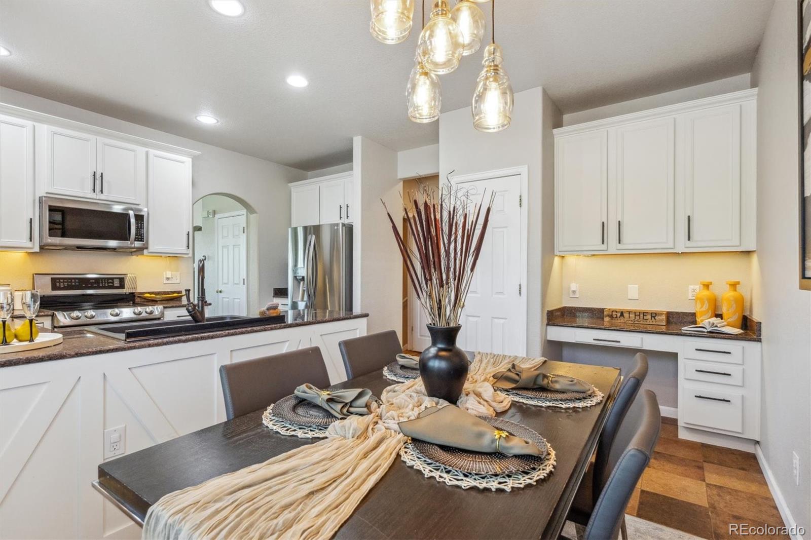 MLS Image #8 for 22455 e plymouth circle,aurora, Colorado