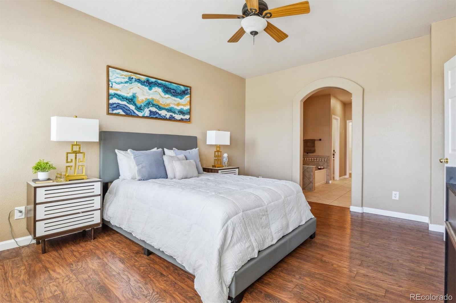 MLS Image #9 for 22455 e plymouth circle,aurora, Colorado