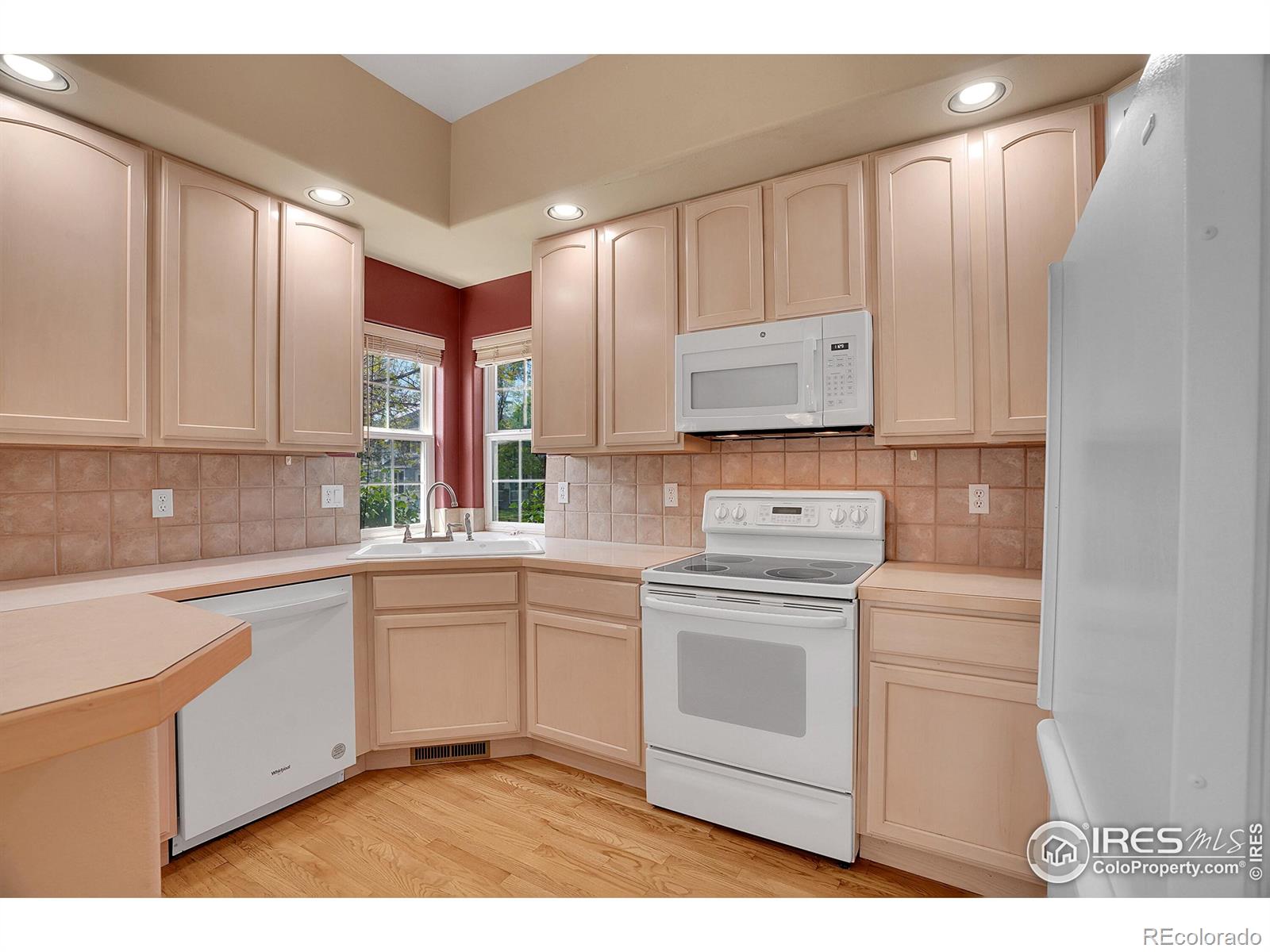 MLS Image #10 for 3742  florentine circle,longmont, Colorado
