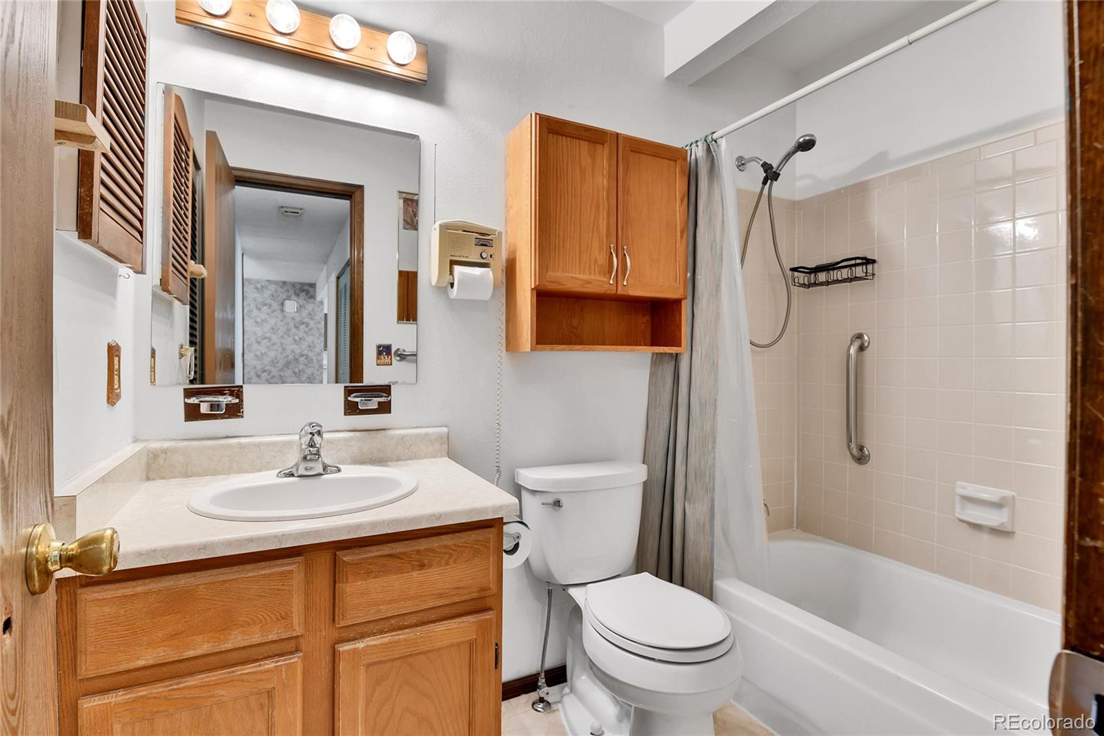 MLS Image #18 for 18874 e colorado drive,aurora, Colorado