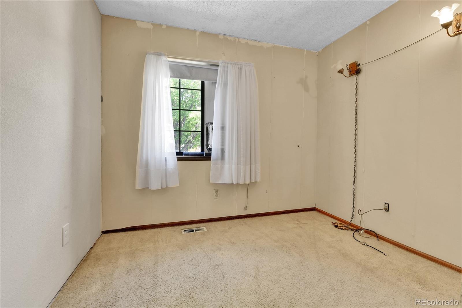 MLS Image #19 for 18874 e colorado drive,aurora, Colorado
