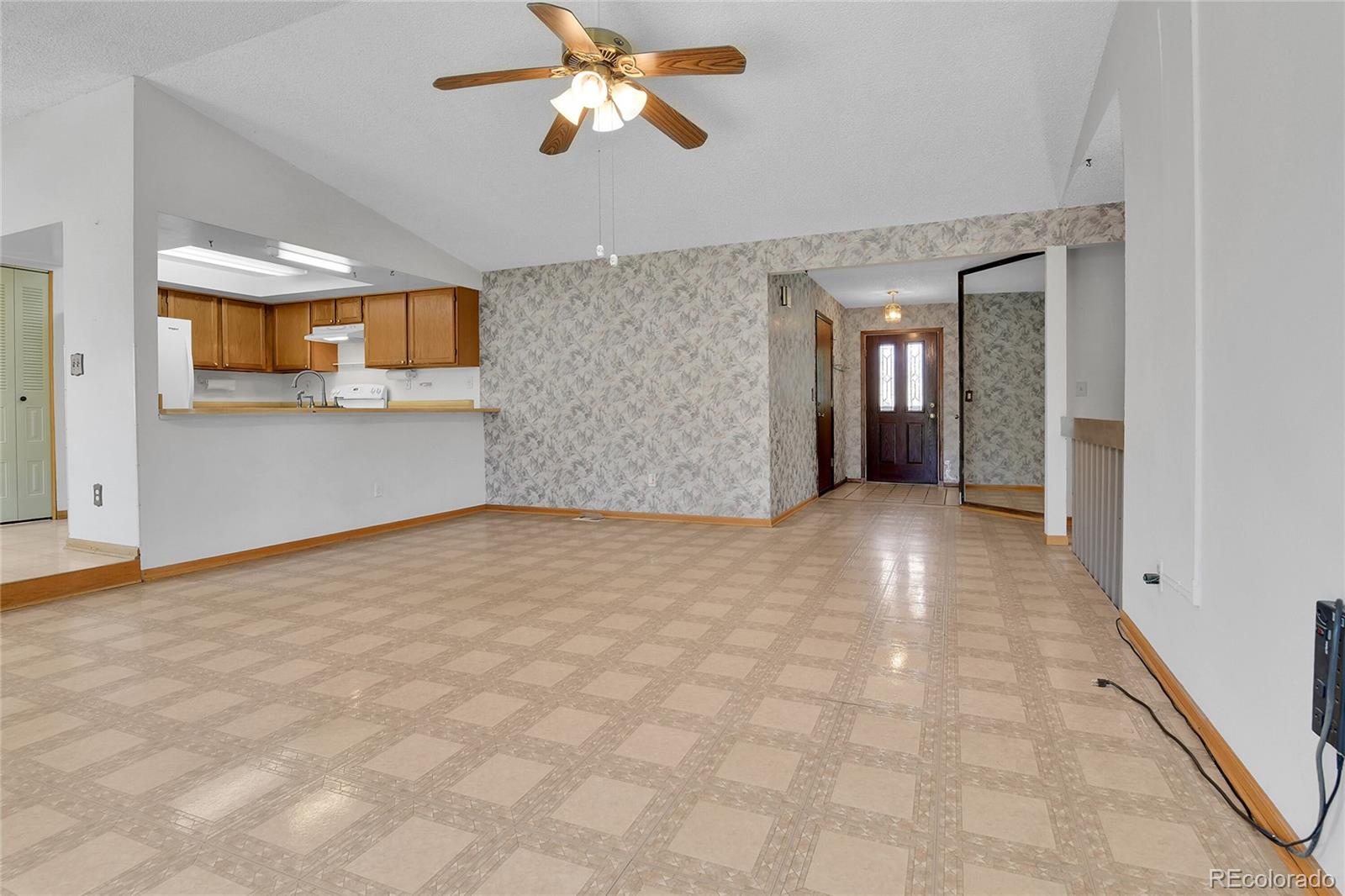 MLS Image #3 for 18874 e colorado drive,aurora, Colorado