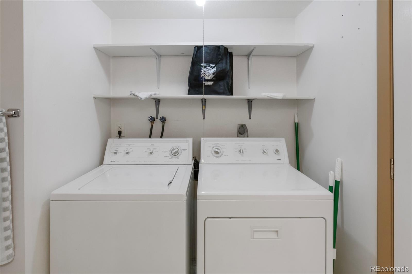 MLS Image #23 for 2525 s dayton way,denver, Colorado