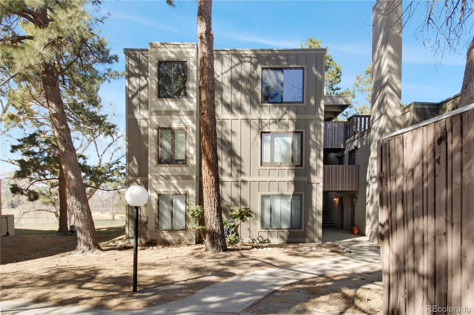 MLS Image #26 for 2525 s dayton way,denver, Colorado