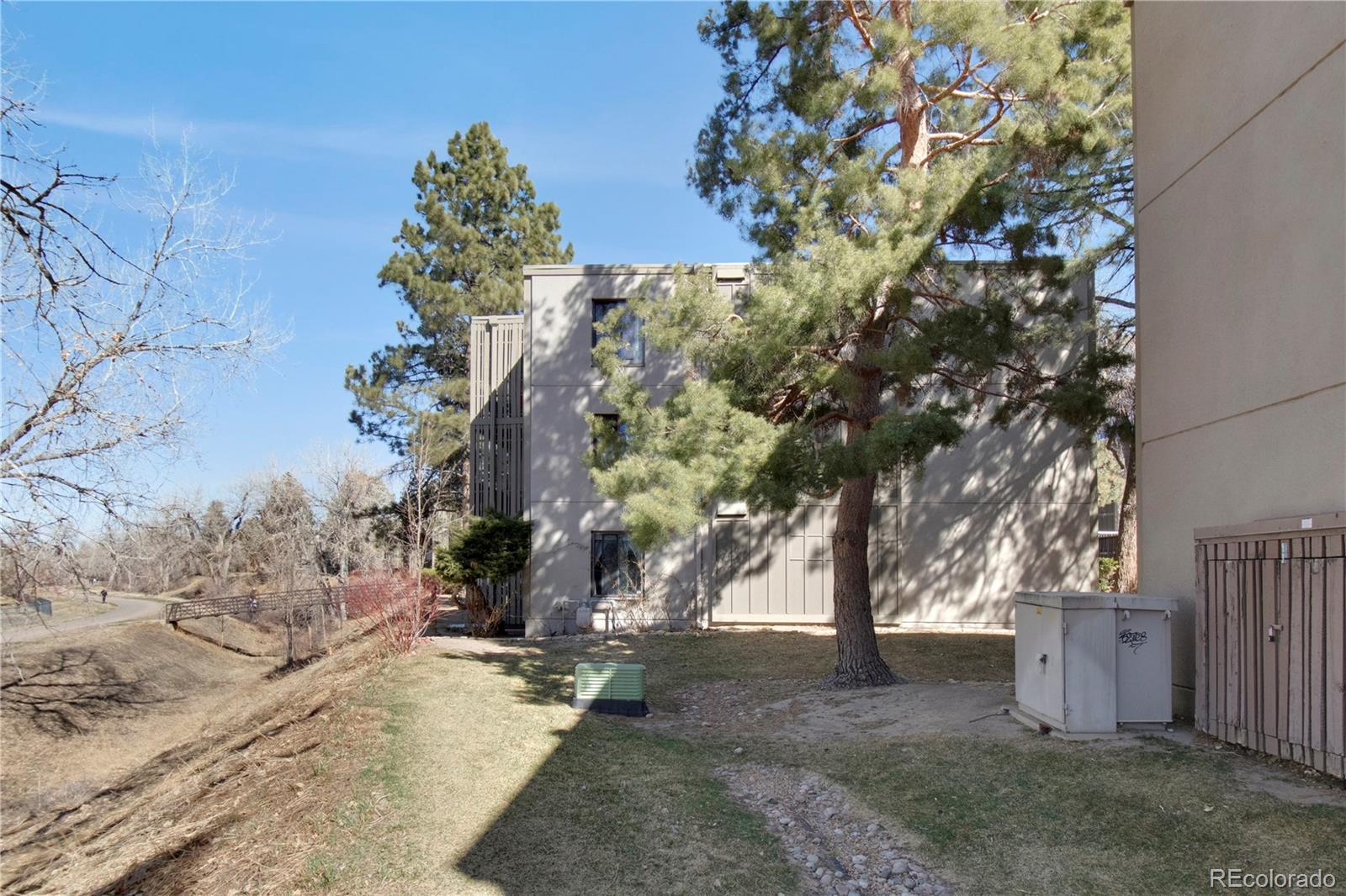 MLS Image #27 for 2525 s dayton way,denver, Colorado