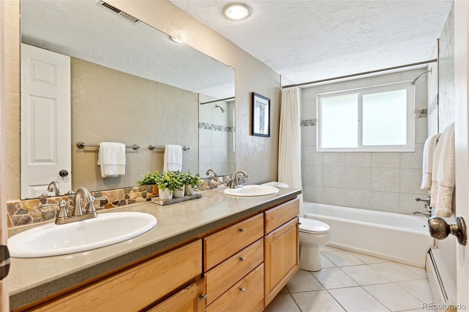 MLS Image #26 for 6083 s glencoe way,centennial, Colorado