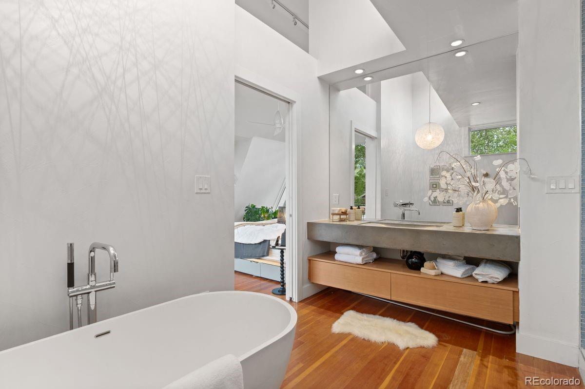 MLS Image #19 for 360 s ogden street,denver, Colorado