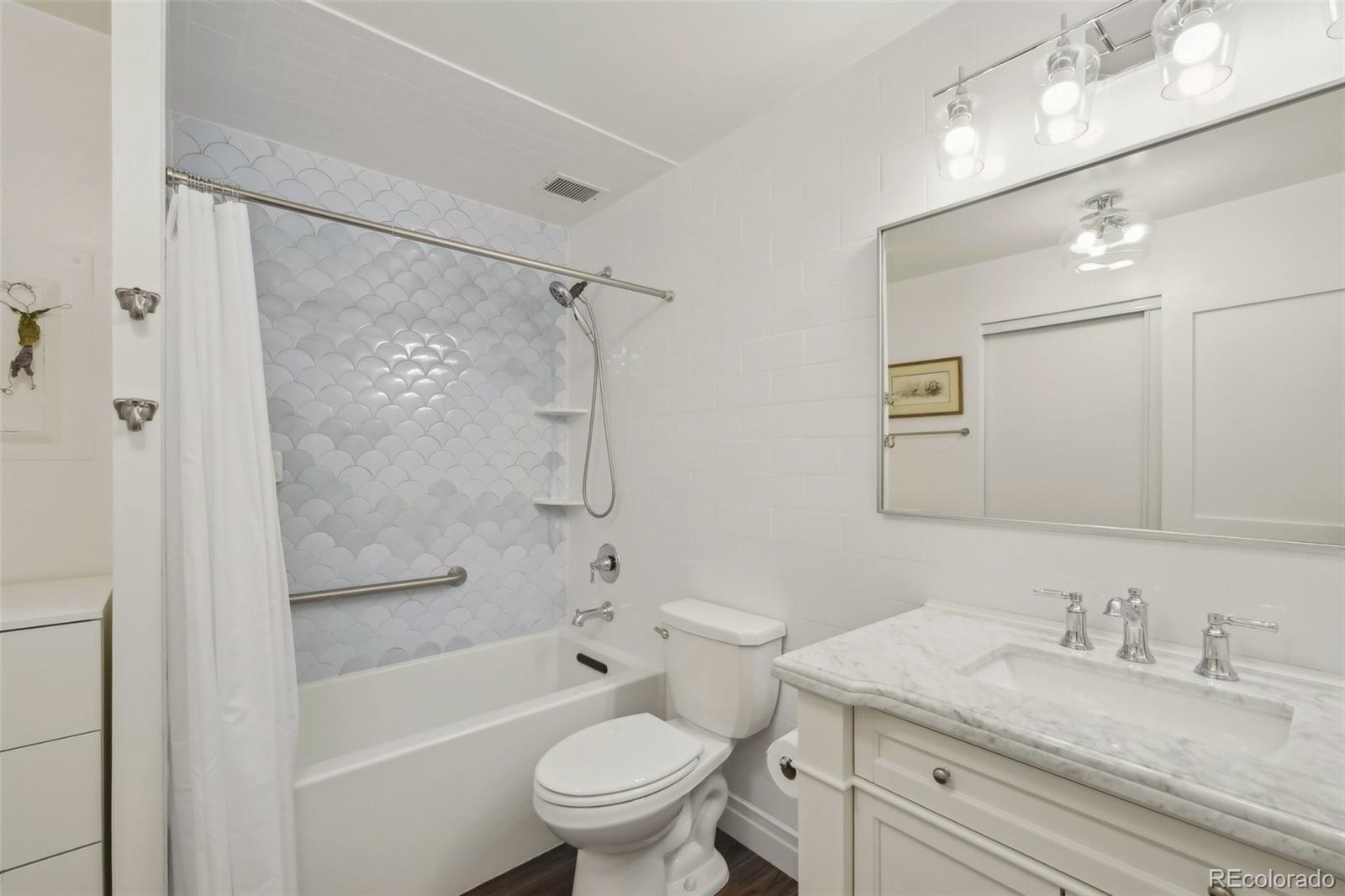 MLS Image #10 for 705 s alton way 4d,denver, Colorado