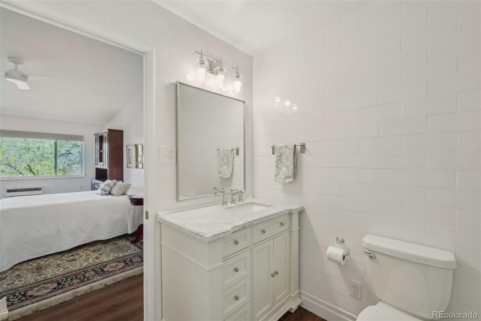 MLS Image #14 for 705 s alton way 4d,denver, Colorado