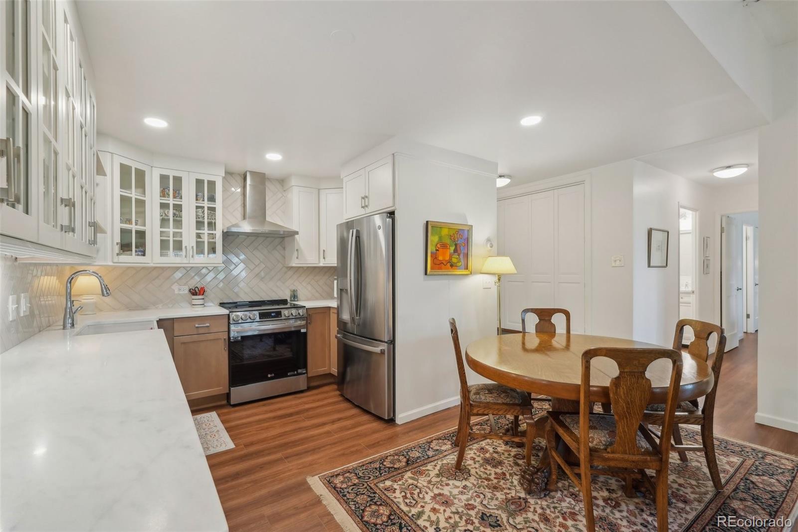 MLS Image #2 for 705 s alton way 4d,denver, Colorado