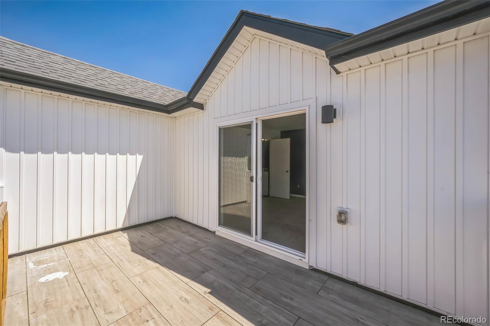MLS Image #25 for 18211 e 51st avenue,denver, Colorado
