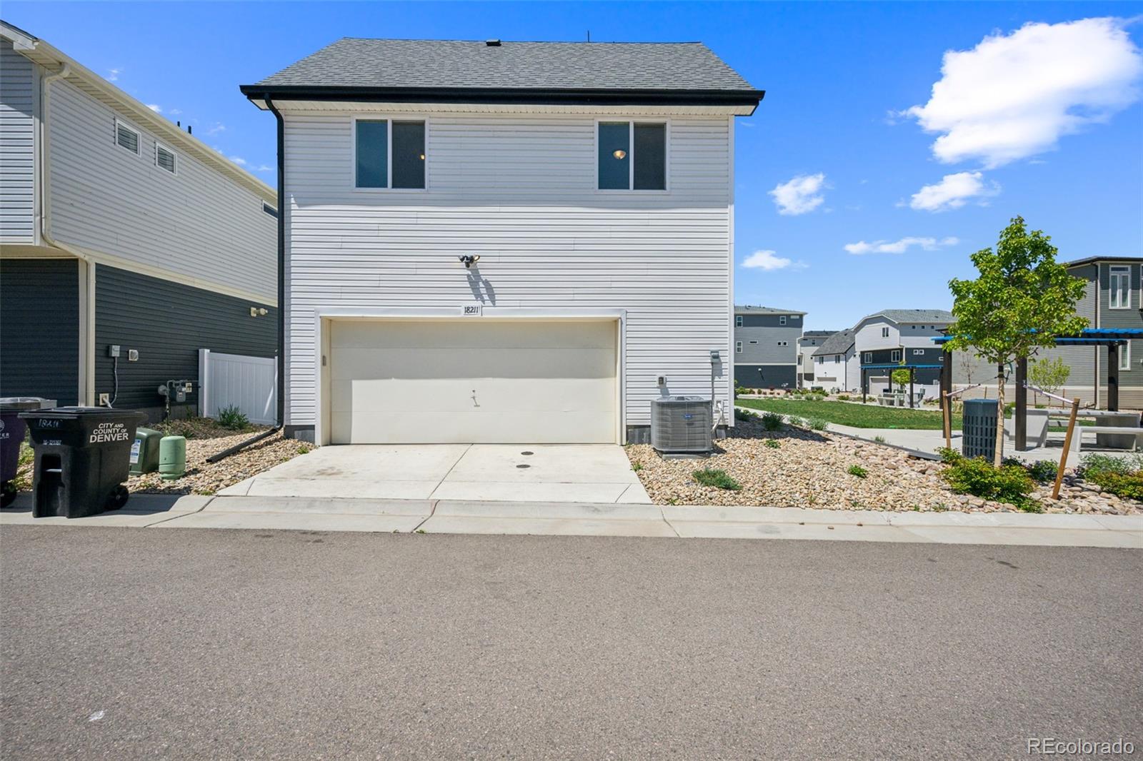 MLS Image #32 for 18211 e 51st avenue,denver, Colorado