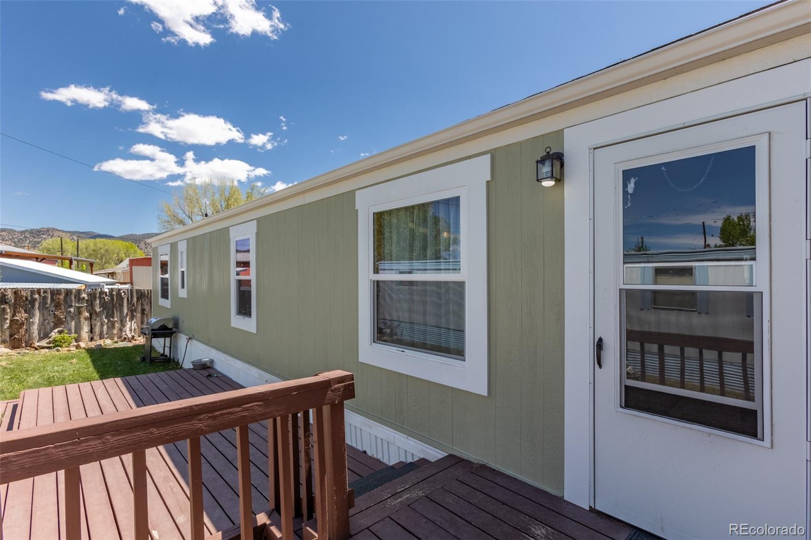 MLS Image #11 for 910  j street,salida, Colorado