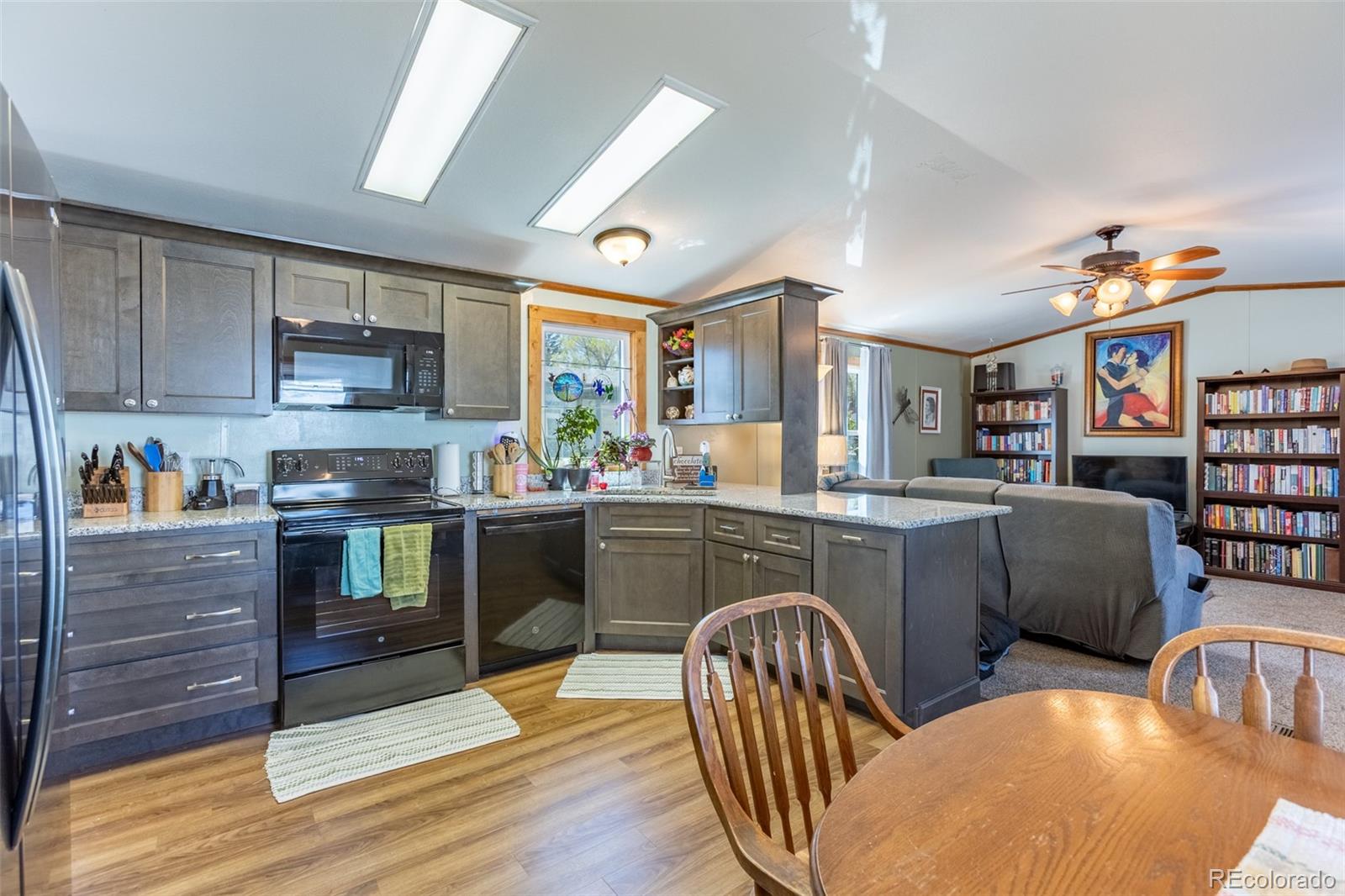 MLS Image #18 for 910  j street,salida, Colorado