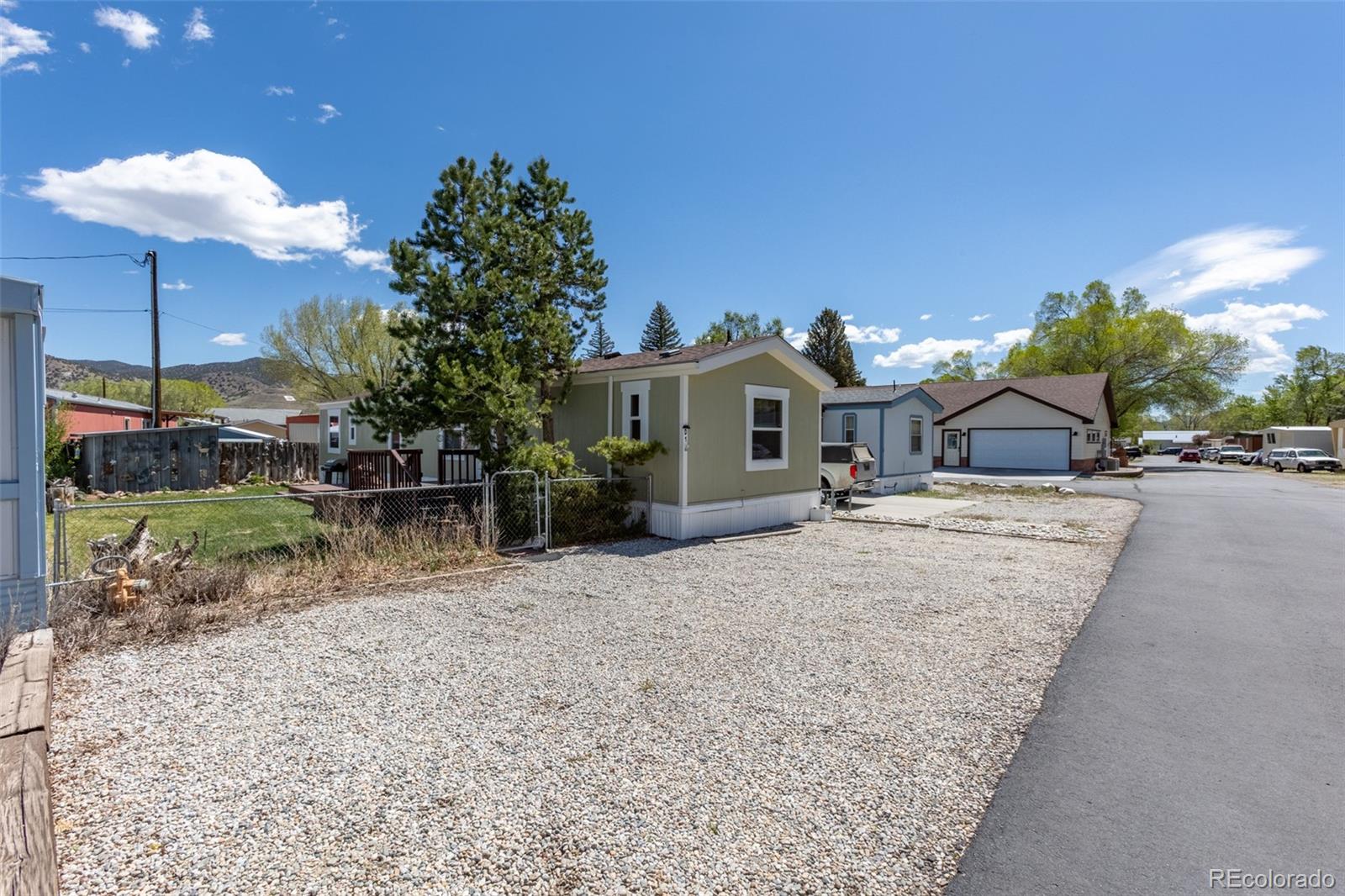 MLS Image #35 for 910  j street,salida, Colorado