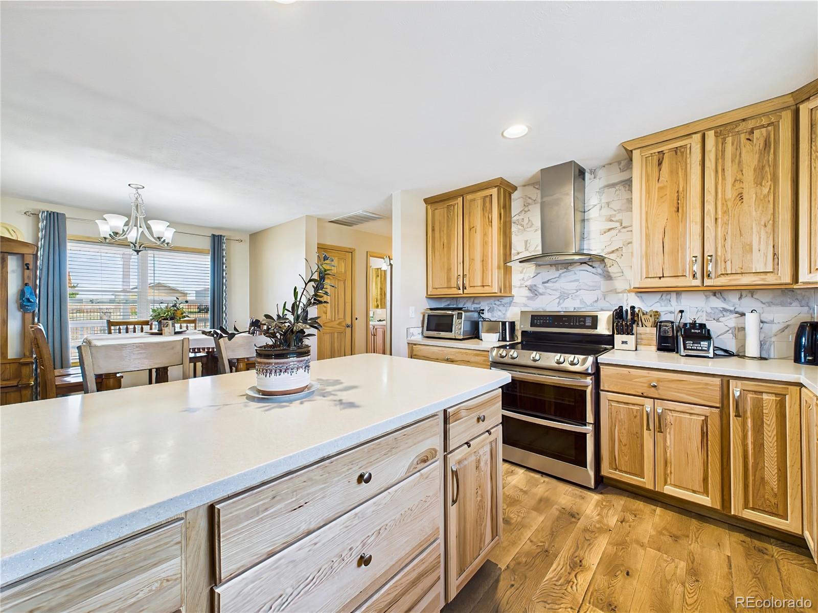 MLS Image #13 for 849 e woodleaf drive,pueblo, Colorado