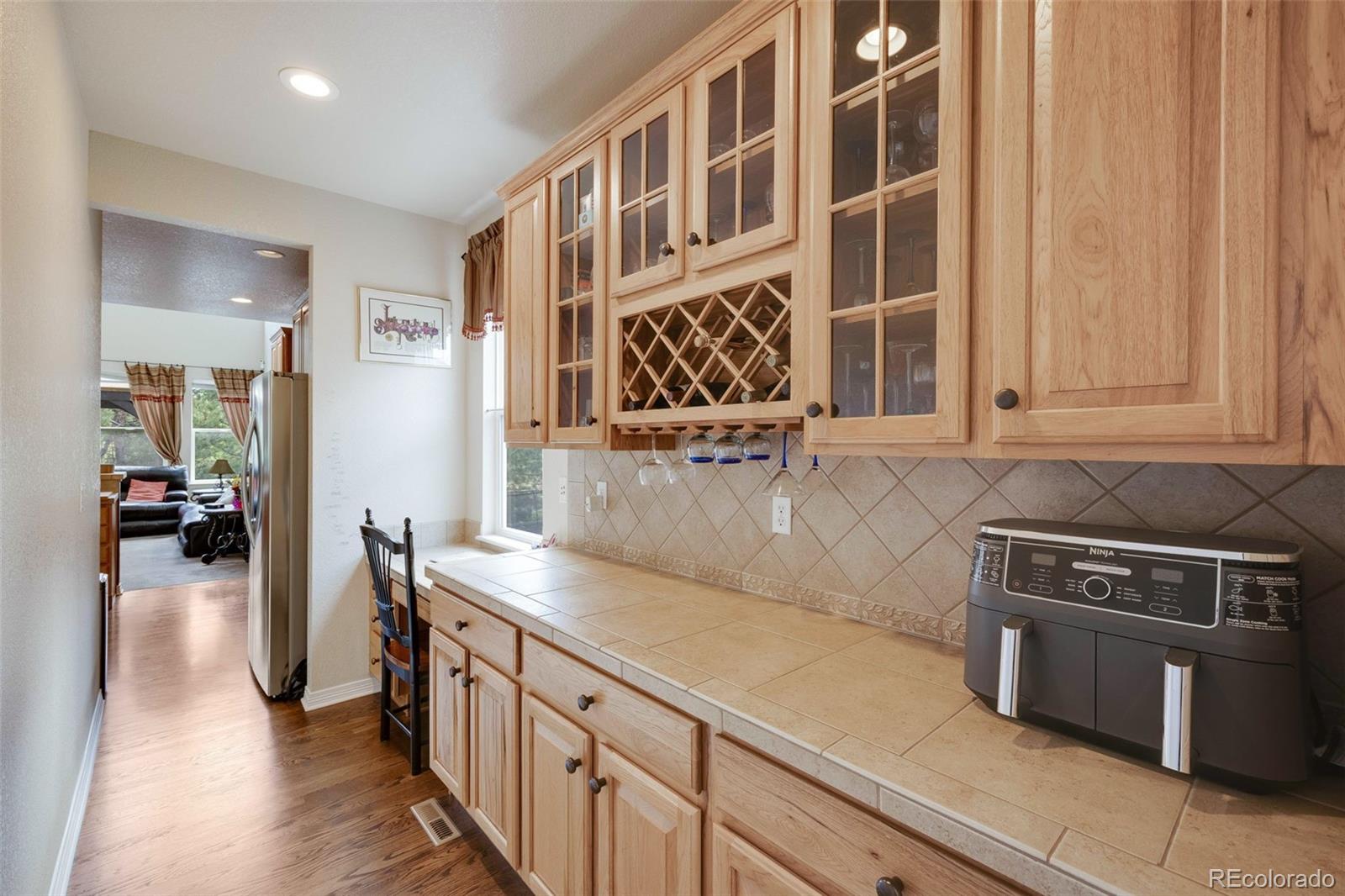 MLS Image #10 for 13324 w 86th drive,arvada, Colorado