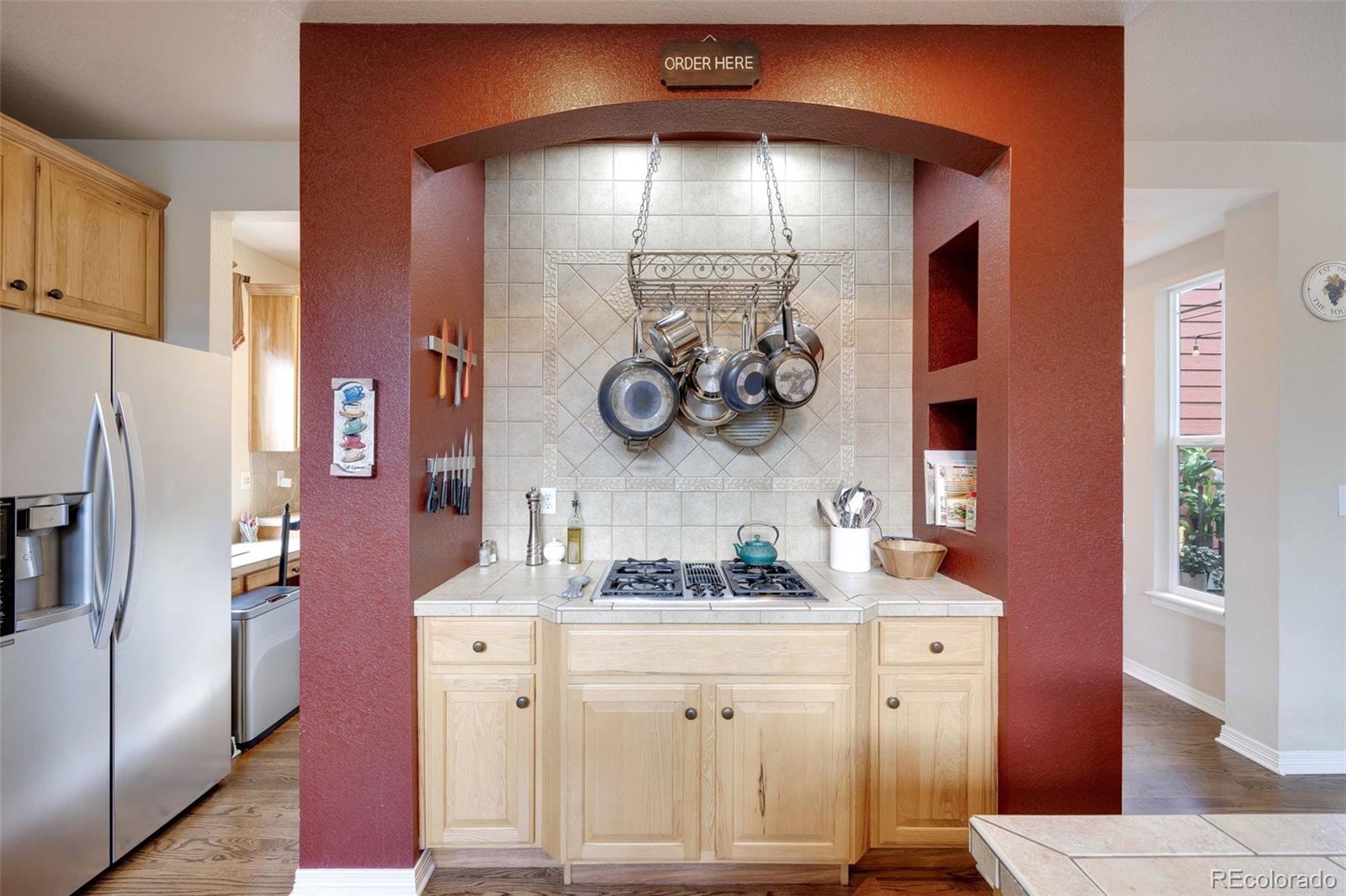 MLS Image #12 for 13324 w 86th drive,arvada, Colorado