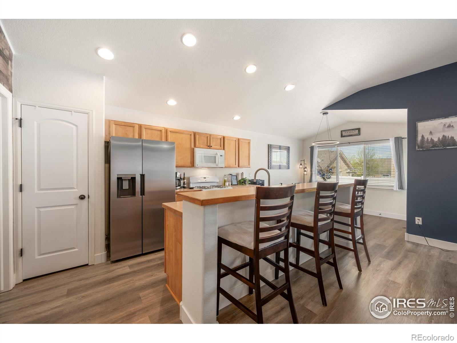 MLS Image #11 for 7078  loudon street,wellington, Colorado