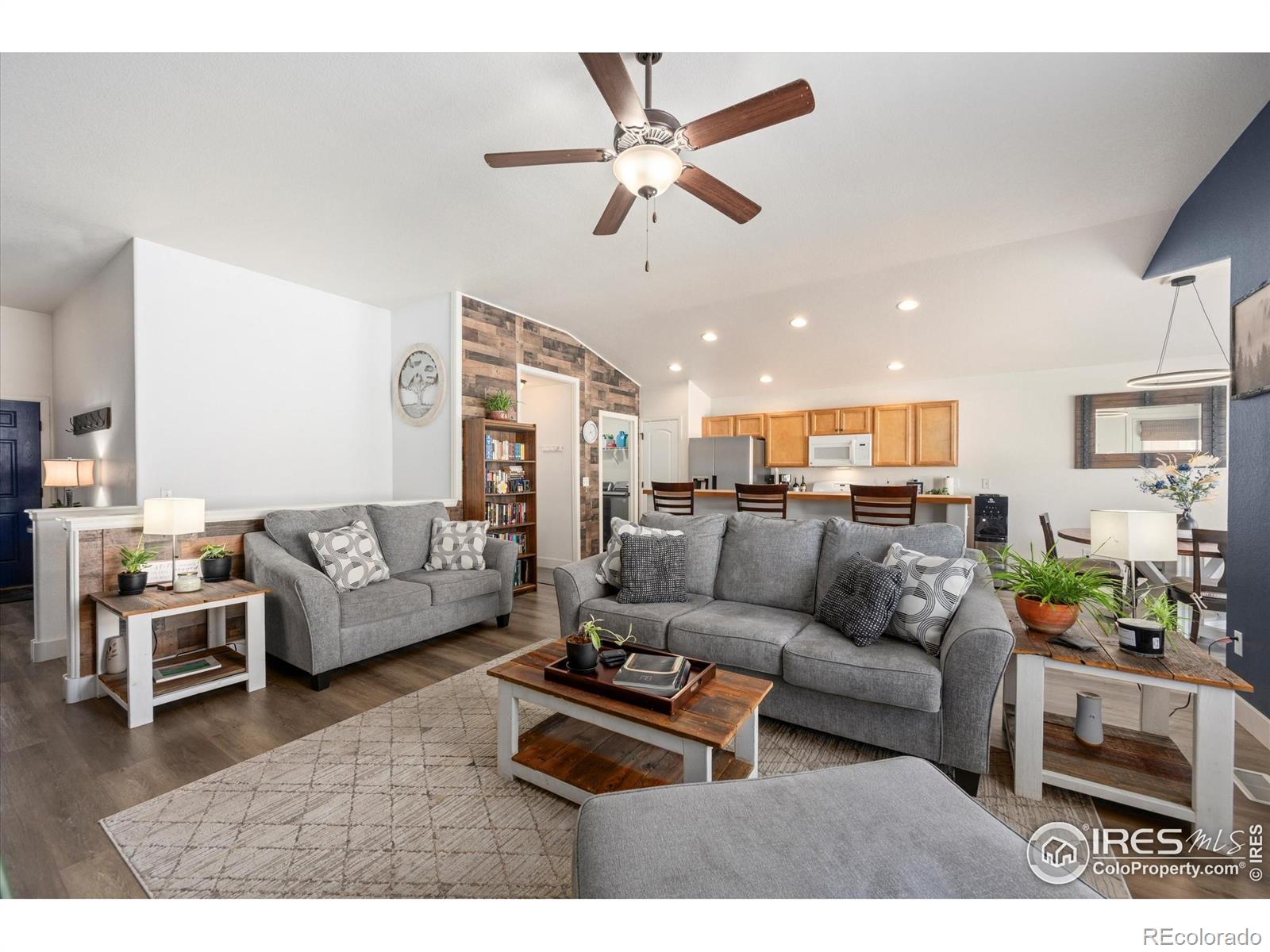 MLS Image #4 for 7078  loudon street,wellington, Colorado