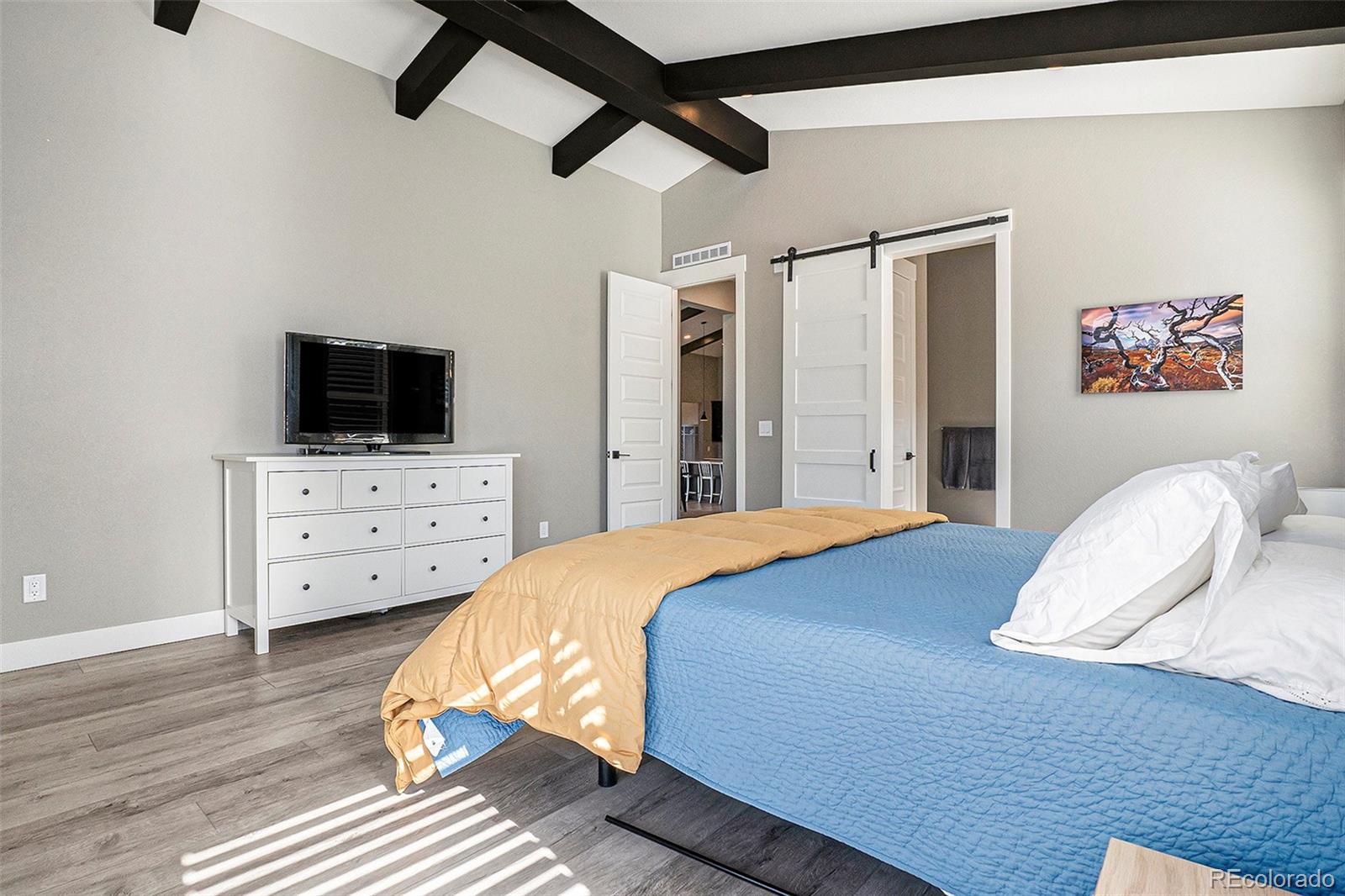 MLS Image #11 for 10179 e 59th north place,denver, Colorado