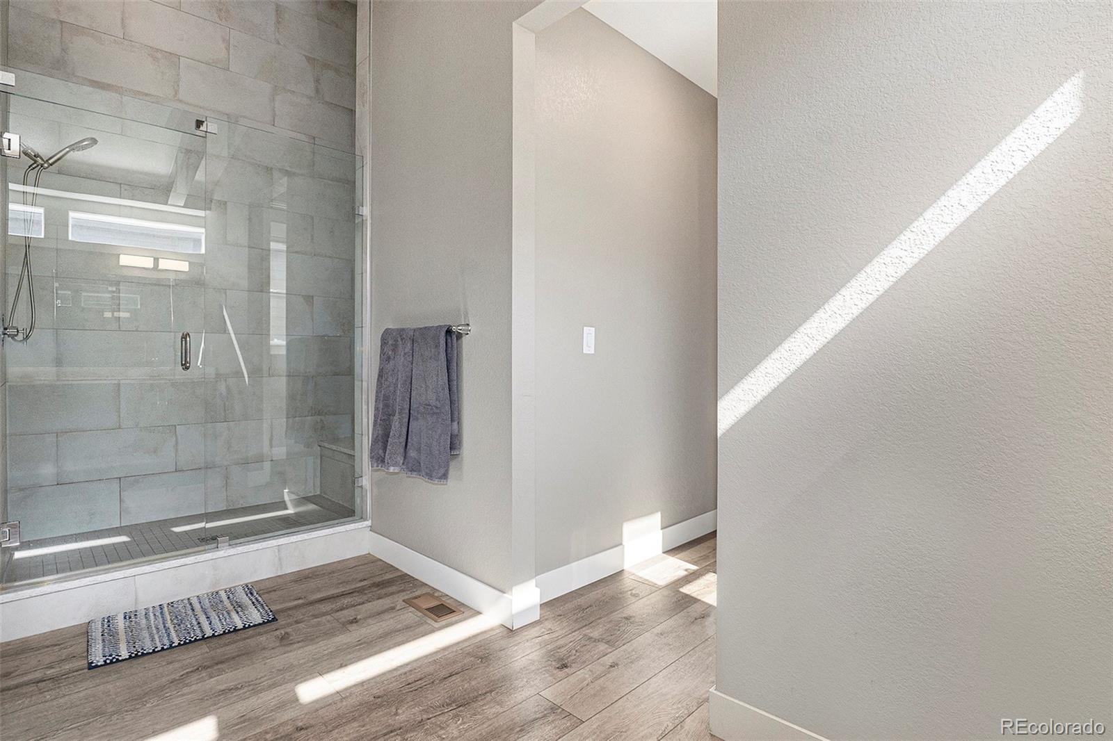 MLS Image #13 for 10179 e 59th north place,denver, Colorado
