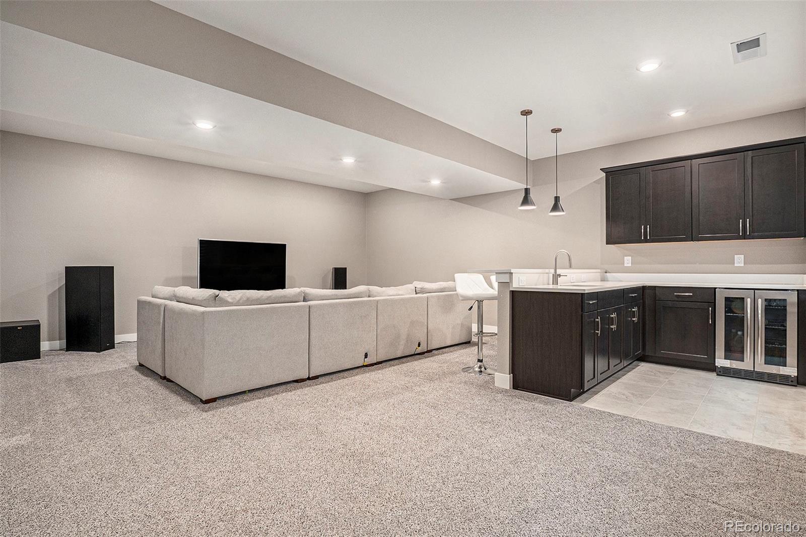 MLS Image #21 for 10179 e 59th north place,denver, Colorado