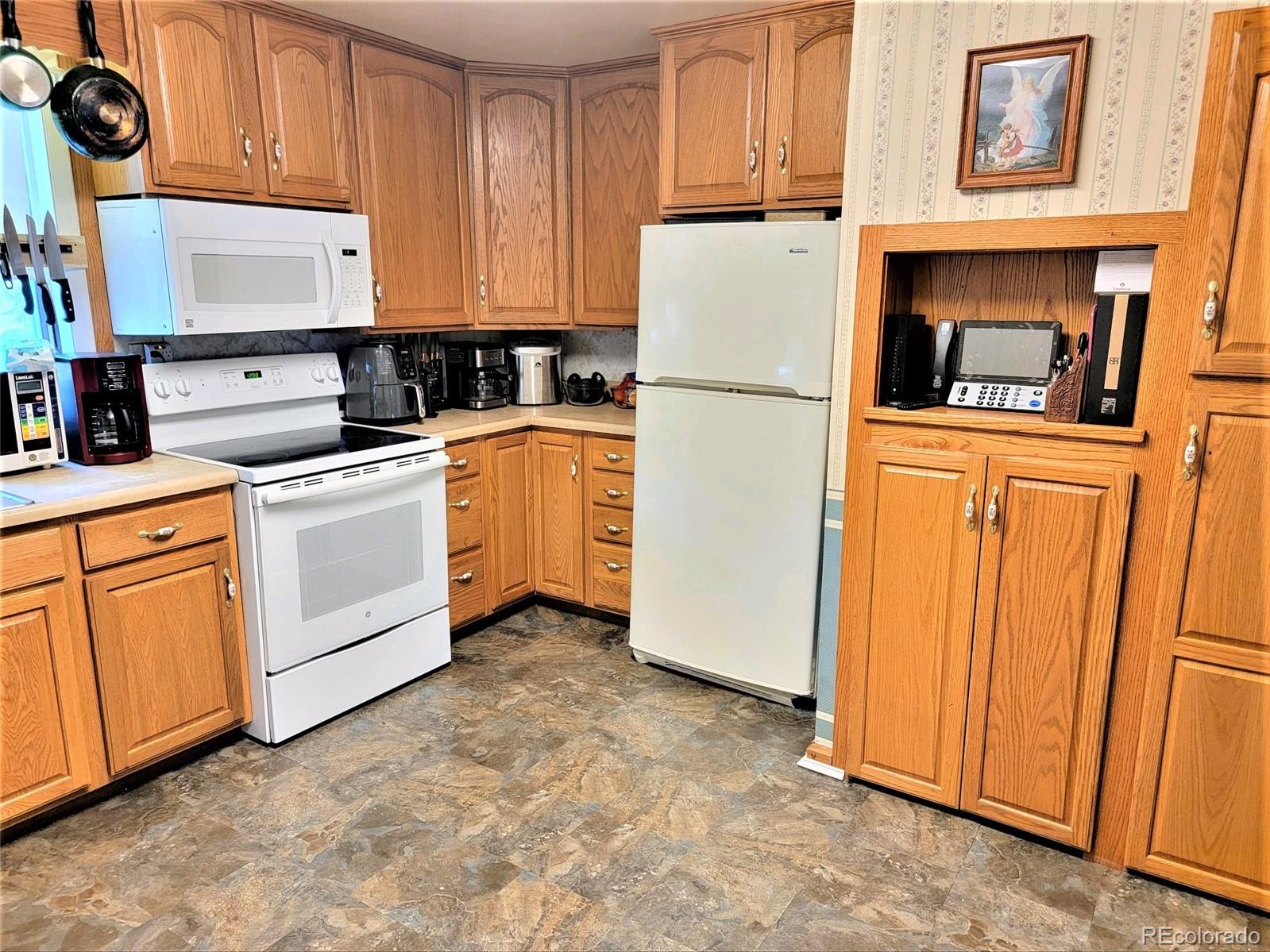 MLS Image #7 for 402 n washington avenue,fleming, Colorado