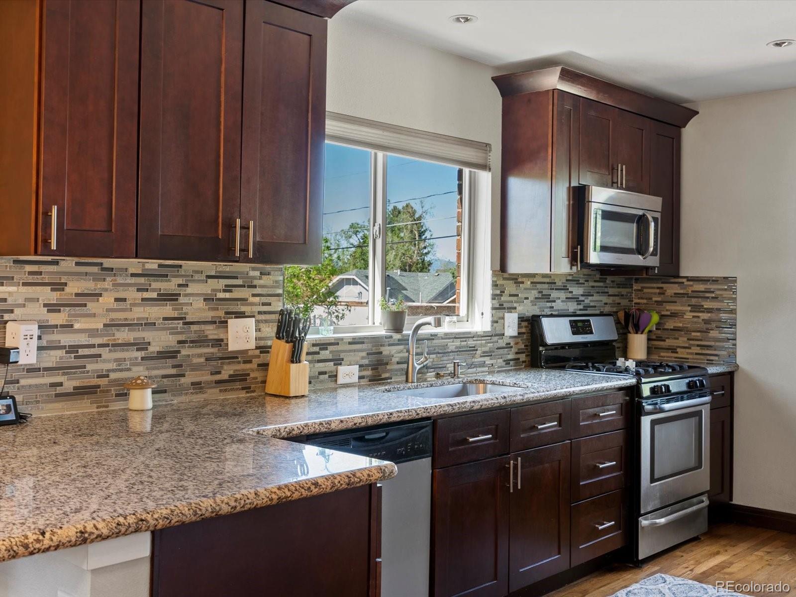 MLS Image #19 for 3401 n steele street,denver, Colorado