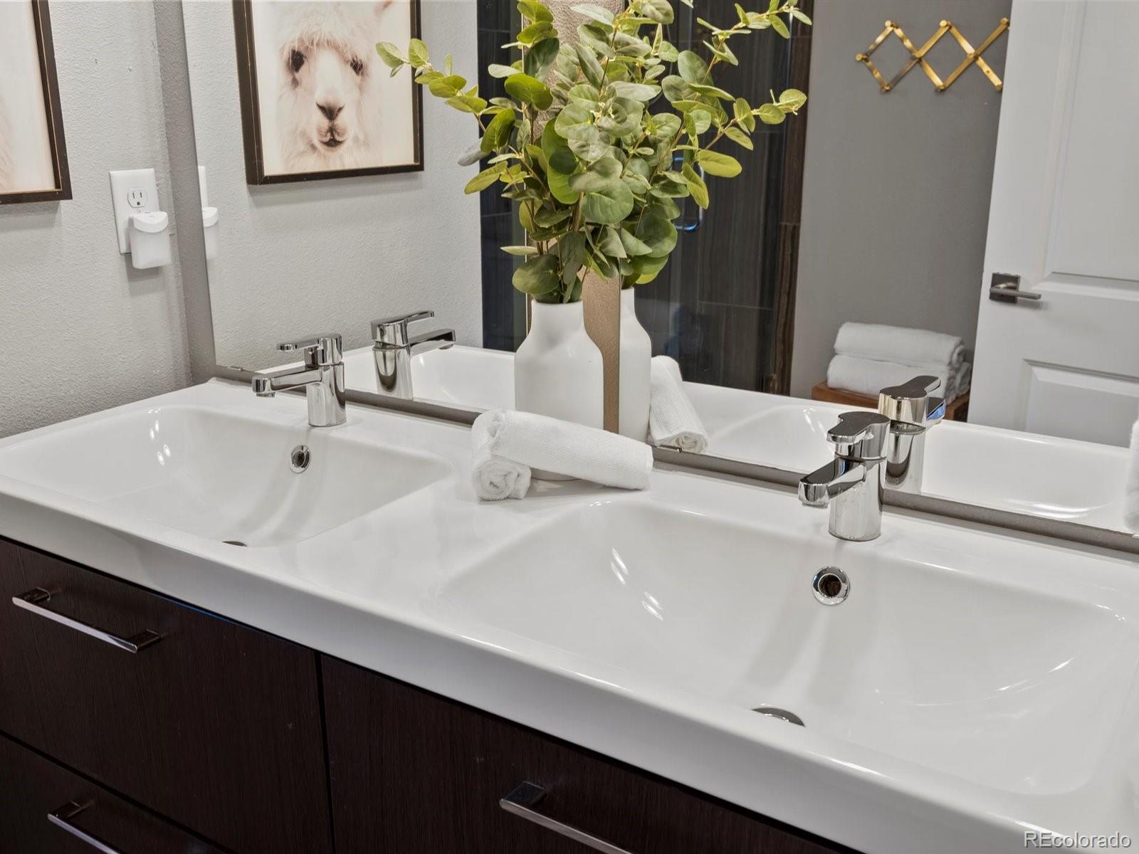 MLS Image #26 for 3401 n steele street,denver, Colorado