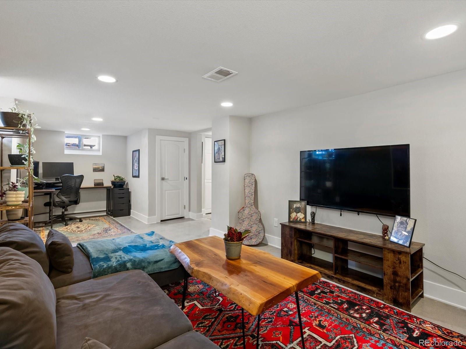 MLS Image #35 for 3401 n steele street,denver, Colorado