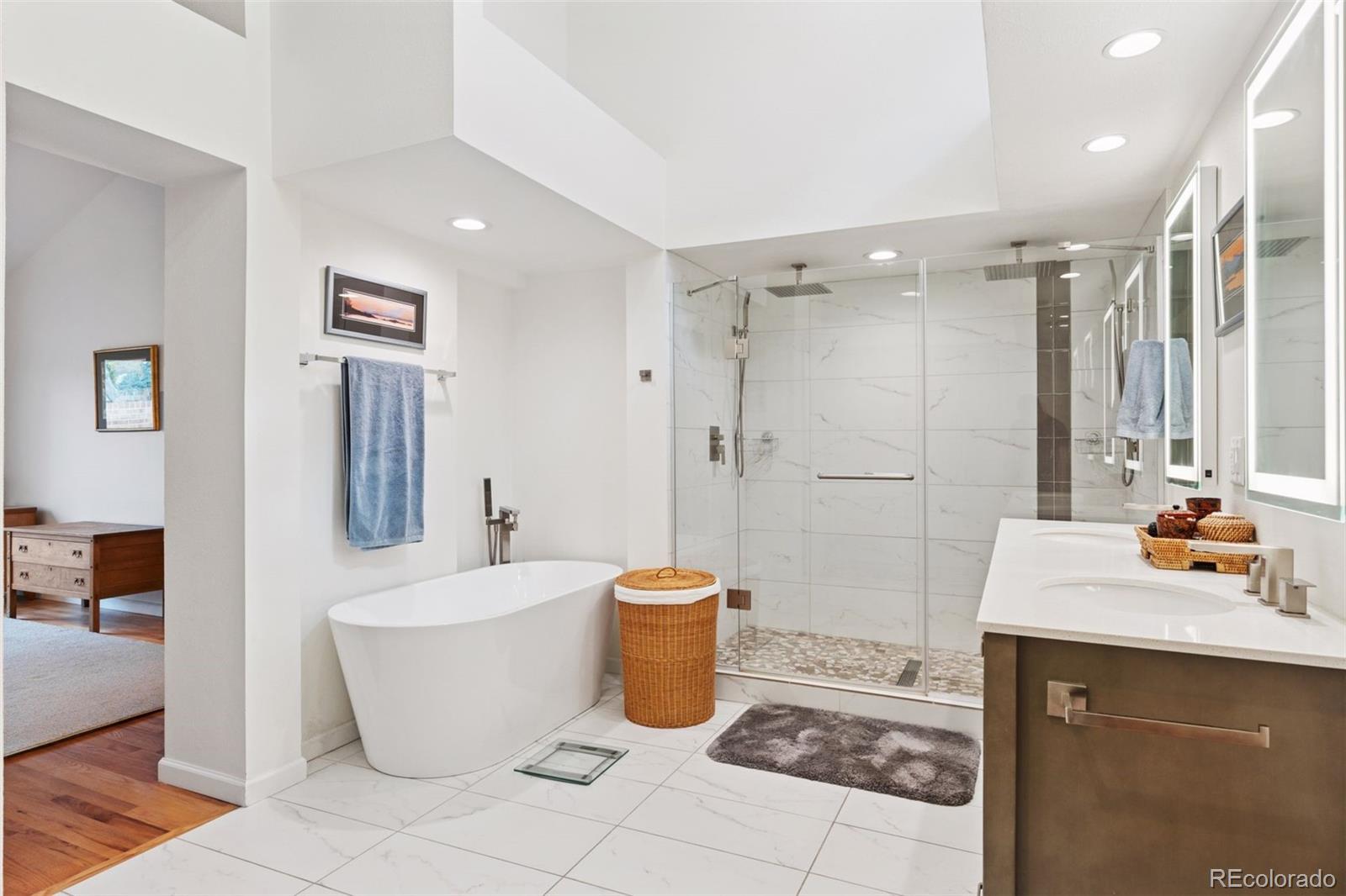 MLS Image #24 for 7500 e dartmouth avenue,denver, Colorado