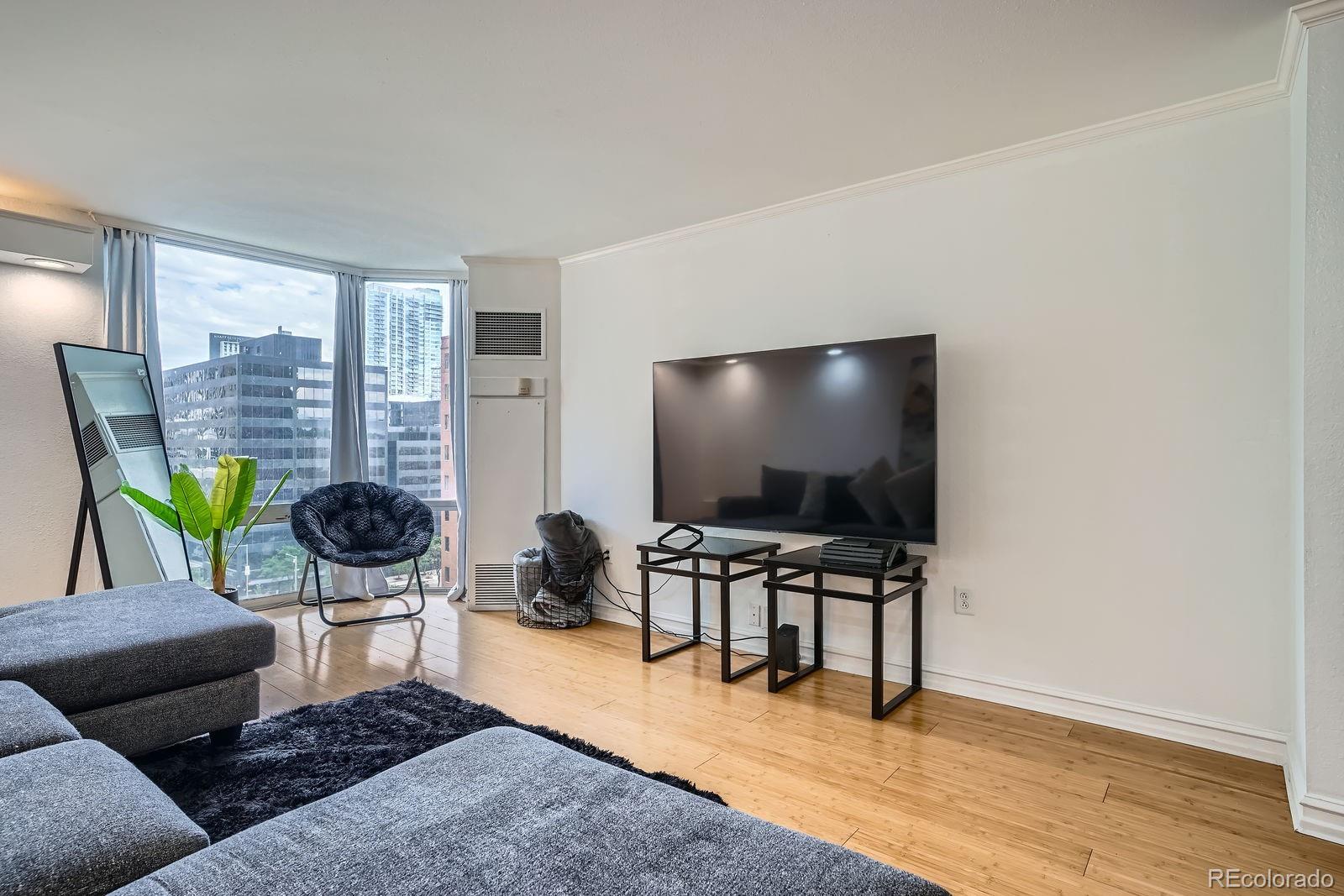 MLS Image #10 for 1625  larimer street 1104,denver, Colorado