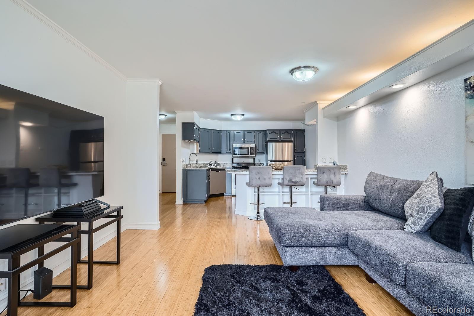 MLS Image #11 for 1625  larimer street 1104,denver, Colorado