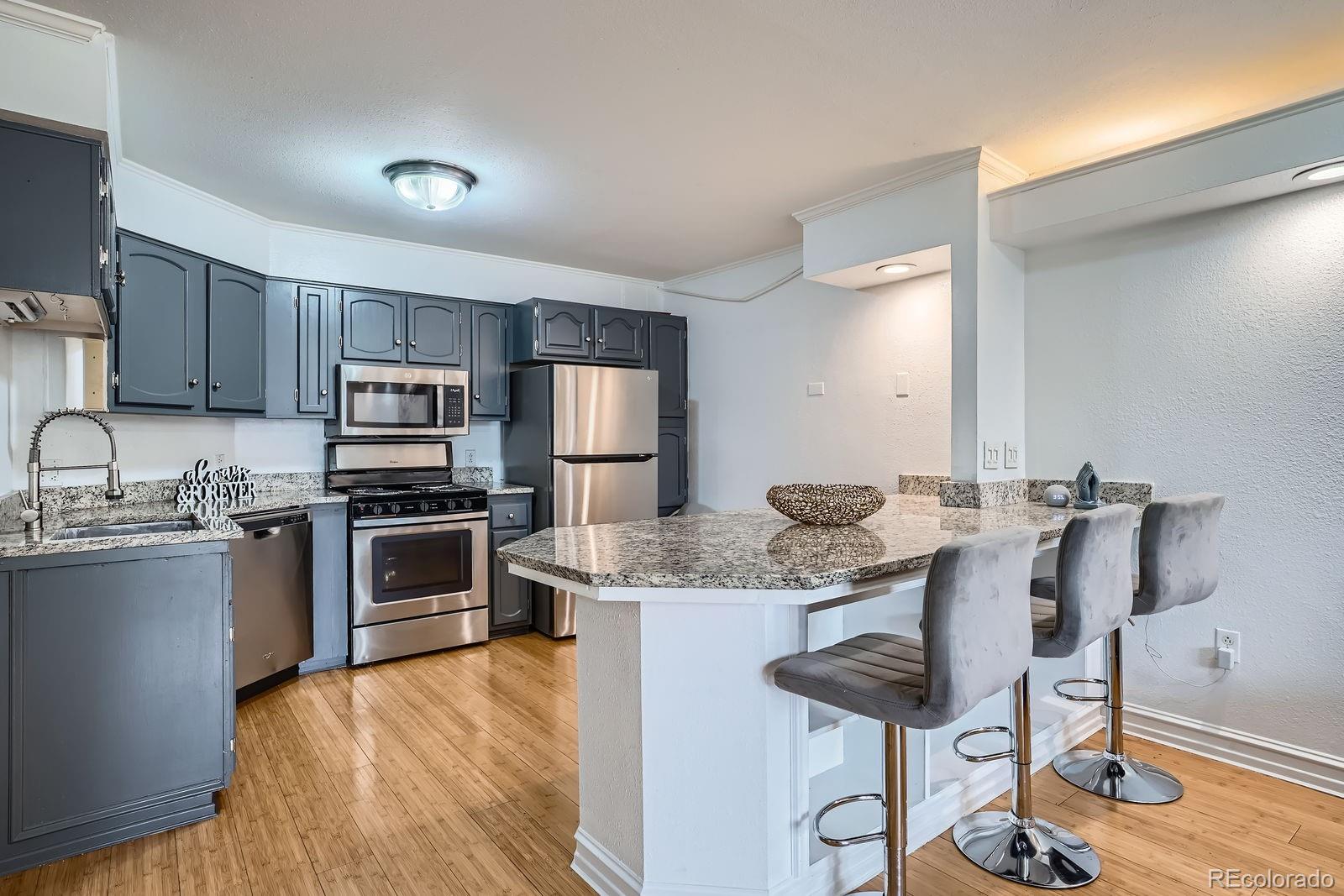 MLS Image #7 for 1625  larimer street 1104,denver, Colorado